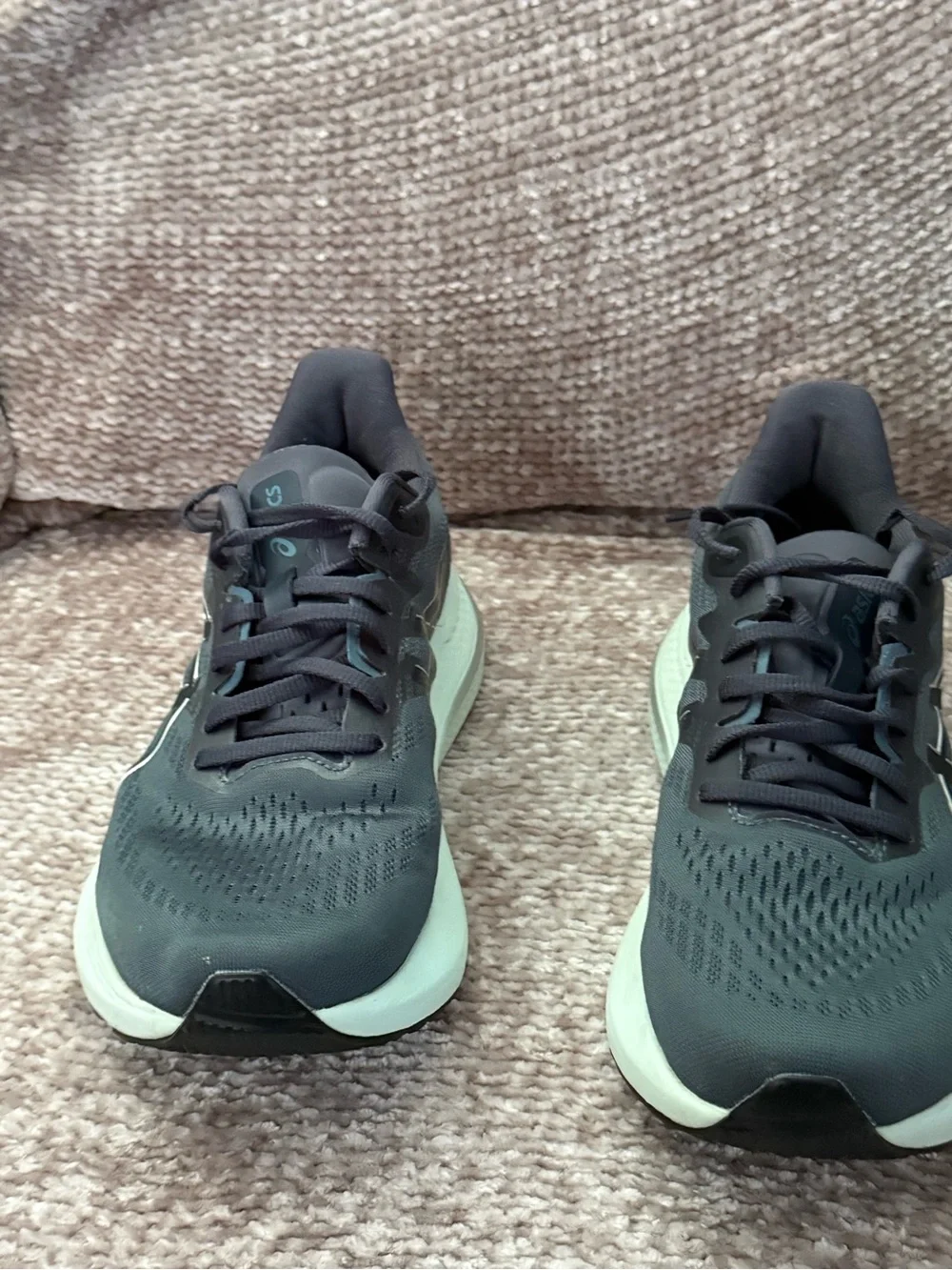 ASICS GT-2000 12 Pure Gel Running Shoes Women 10.5 WIDE Tarmac Mint Pure Silver